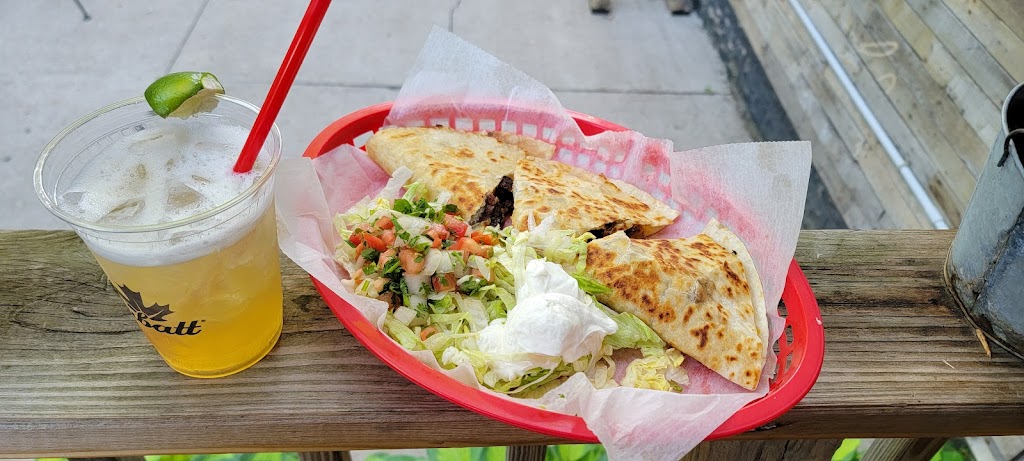 Docks Cantina | restaurant | 4540 Lake Rd, Sheffield Lake, OH 44054, USA | 4404440080 OR +1 440-444-0080