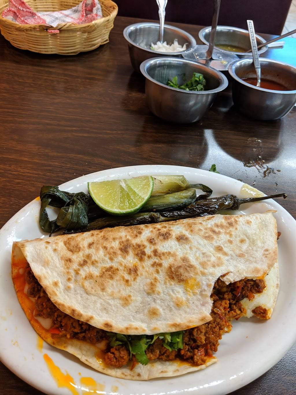 La Perla 3 Mexican Restaurant | restaurant | 2508 S Roan St, Johnson City, TN 37601, USA | 4232628200 OR +1 423-262-8200