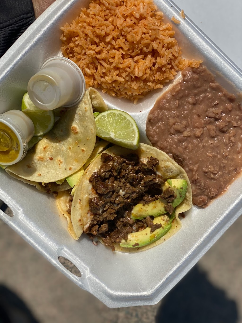 Chelys Food Service | restaurant | 6RJ5+MW, Hitchcock, TX, USA | 3467196715 OR +1 346-719-6715