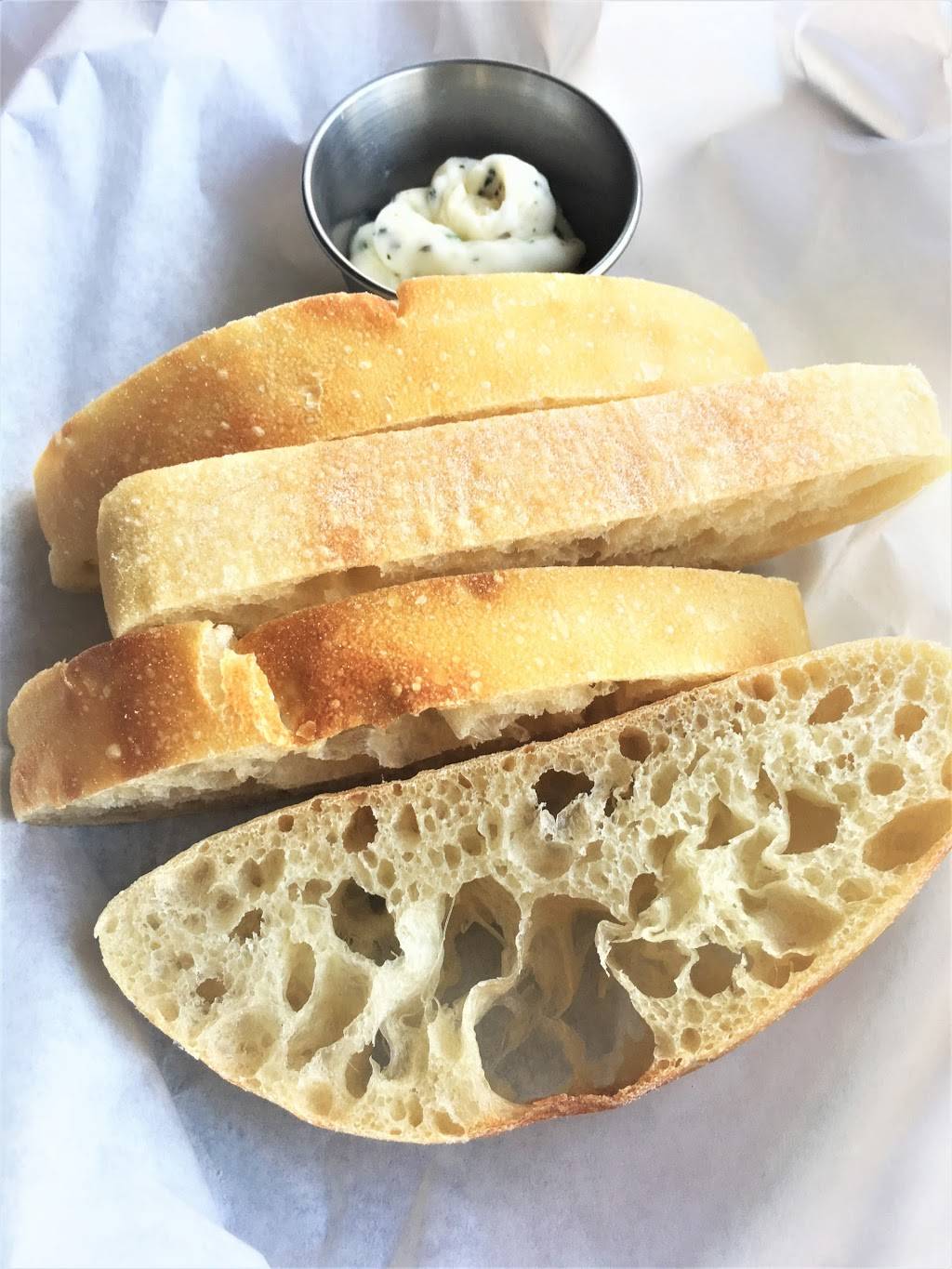 RoVino Rotisserie + Wine | restaurant | 2034 Kettner Blvd, San Diego, CA 92101, USA | 6192699341 OR +1 619-269-9341