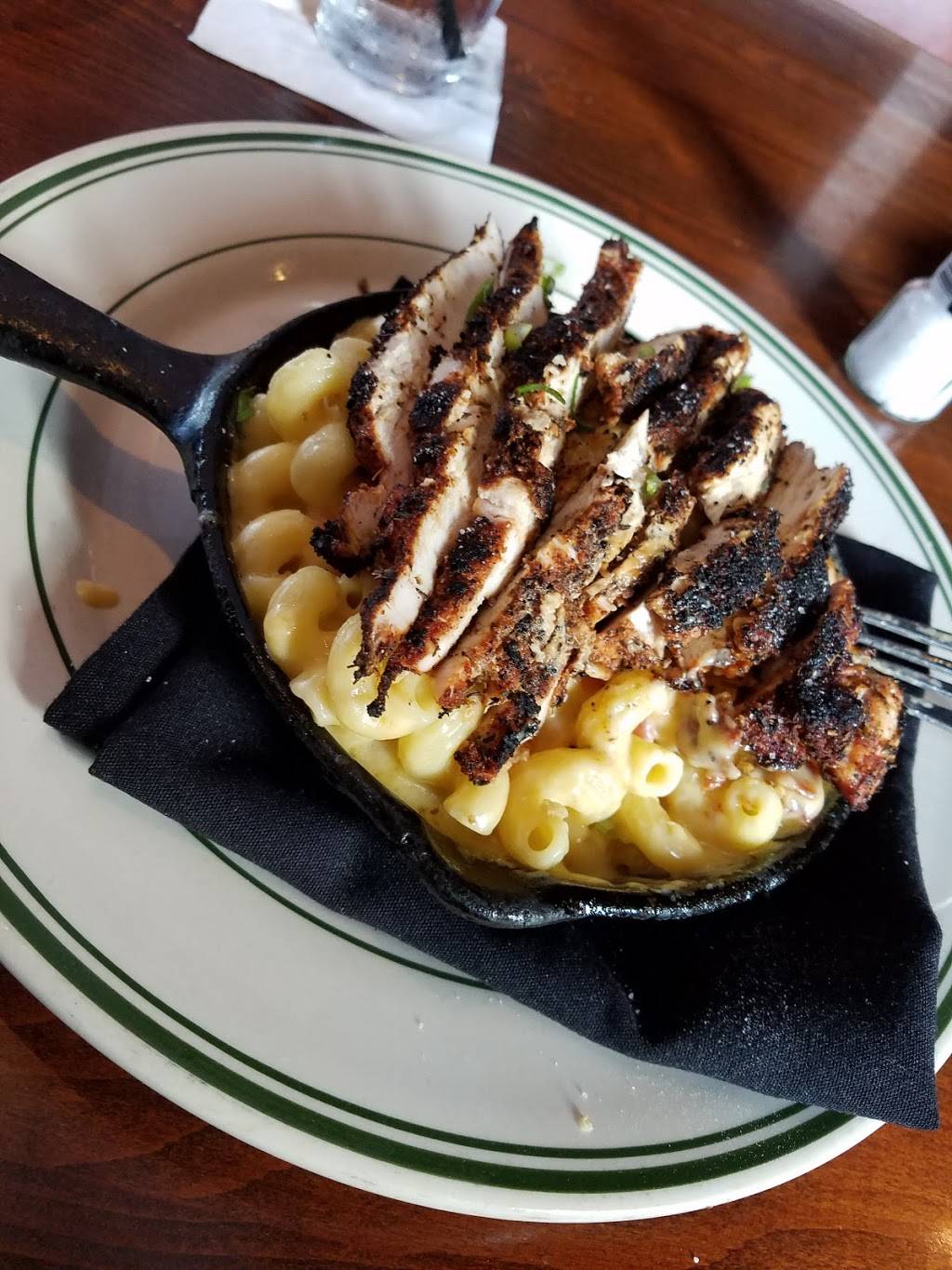 Blackfinn Randhurst Grill | restaurant | 157 Randhurst Village Dr, Mt Prospect, IL 60056, USA | 8473985501 OR +1 847-398-5501