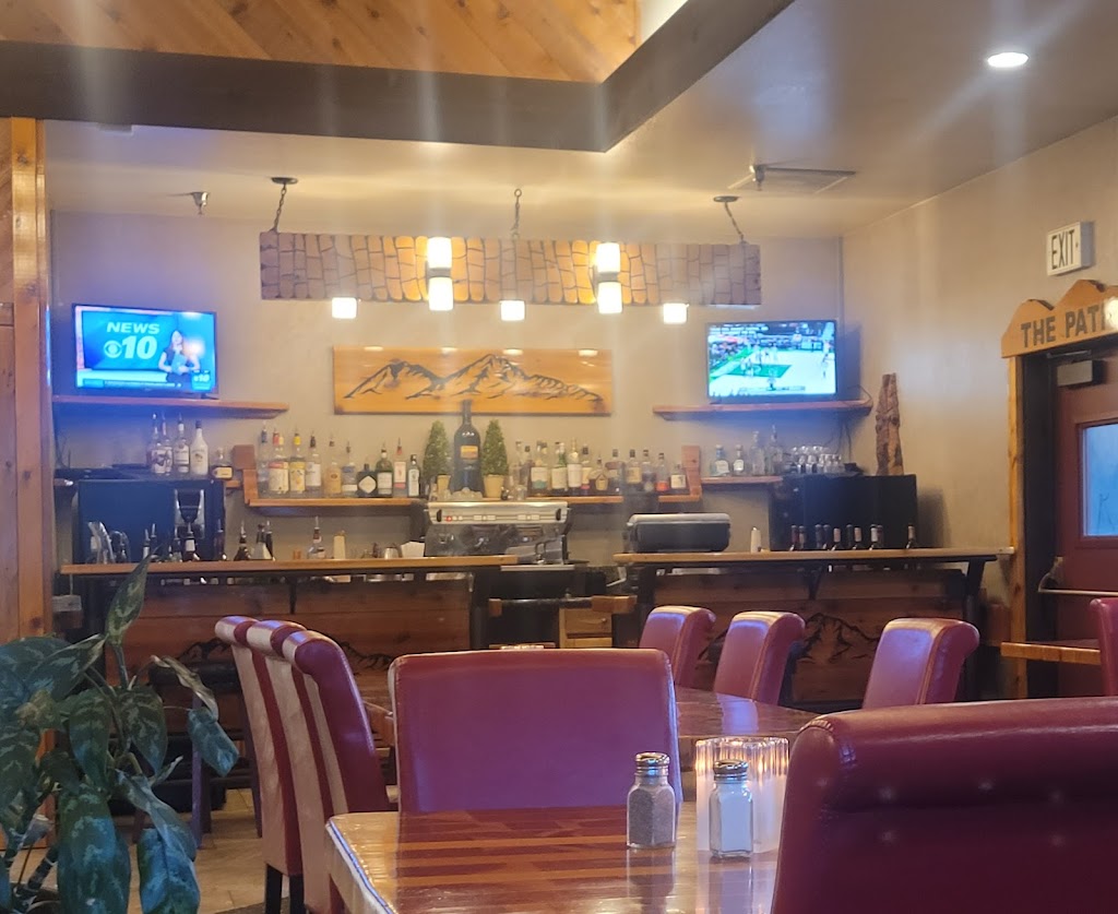 Coopers Bar & Grill | restaurant | 111 Morgan Way, Mt Shasta, CA 96067, USA | 5309263101 OR +1 530-926-3101