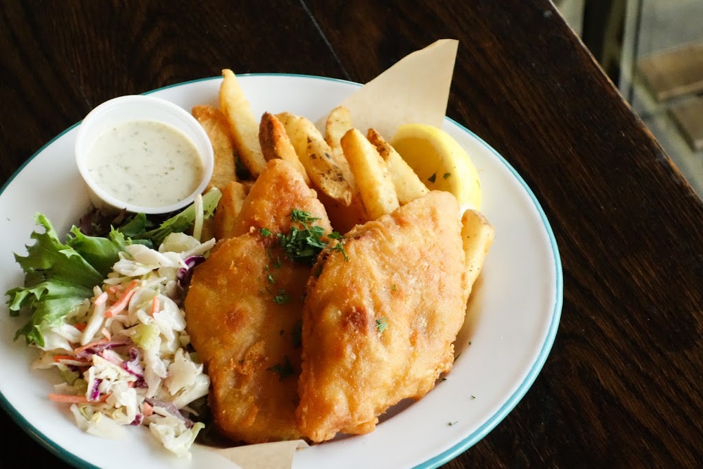 Brown Bag Seafood Co. | restaurant | 333 S Wabash Ave Hayden Hall, Chicago, IL 60604, USA | 7736403417 OR +1 773-640-3417