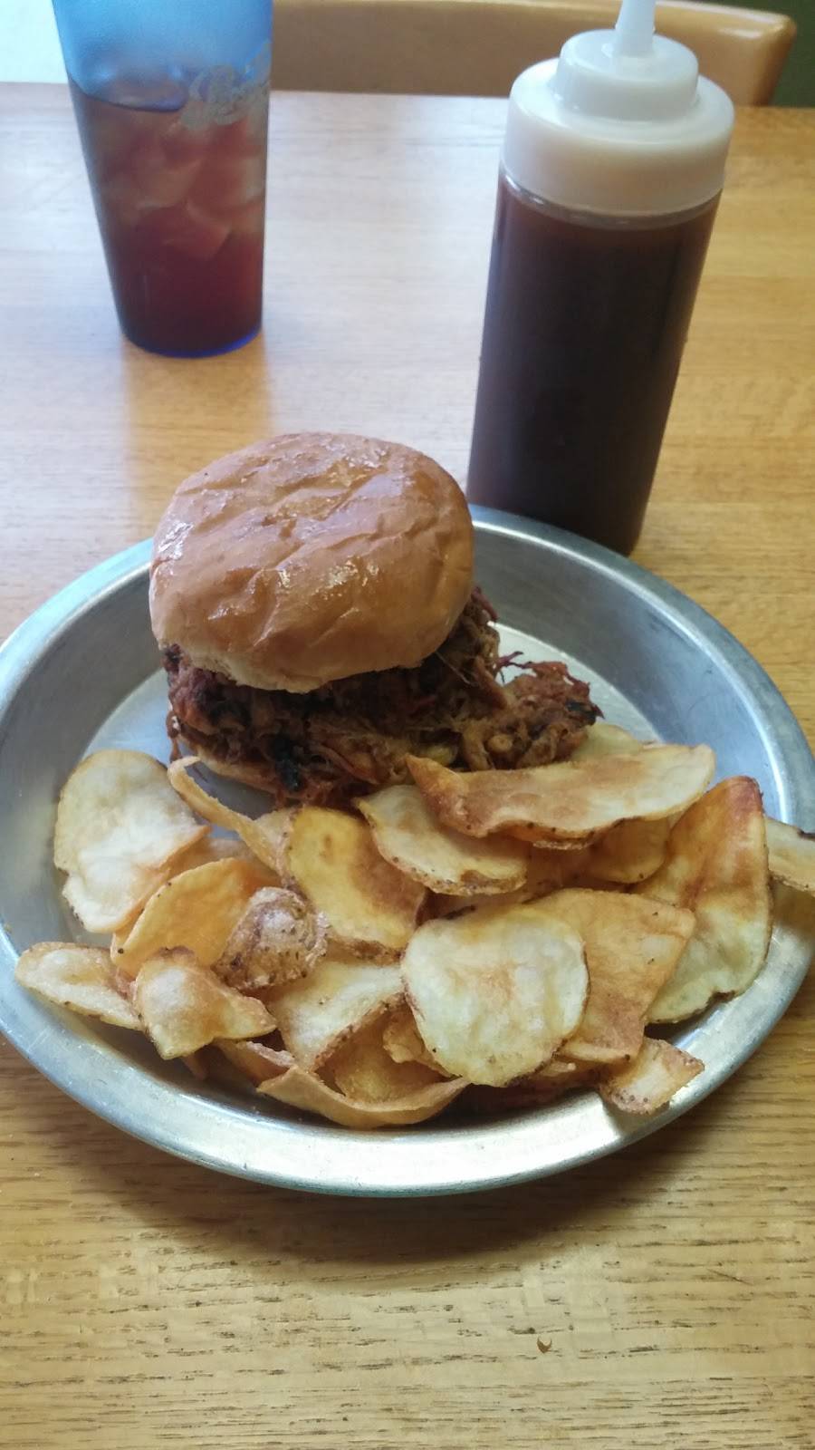 Big Dans BBQ | restaurant | 635 E Elk Ave, Elizabethton, TN 37643, USA | 4235422272 OR +1 423-542-2272