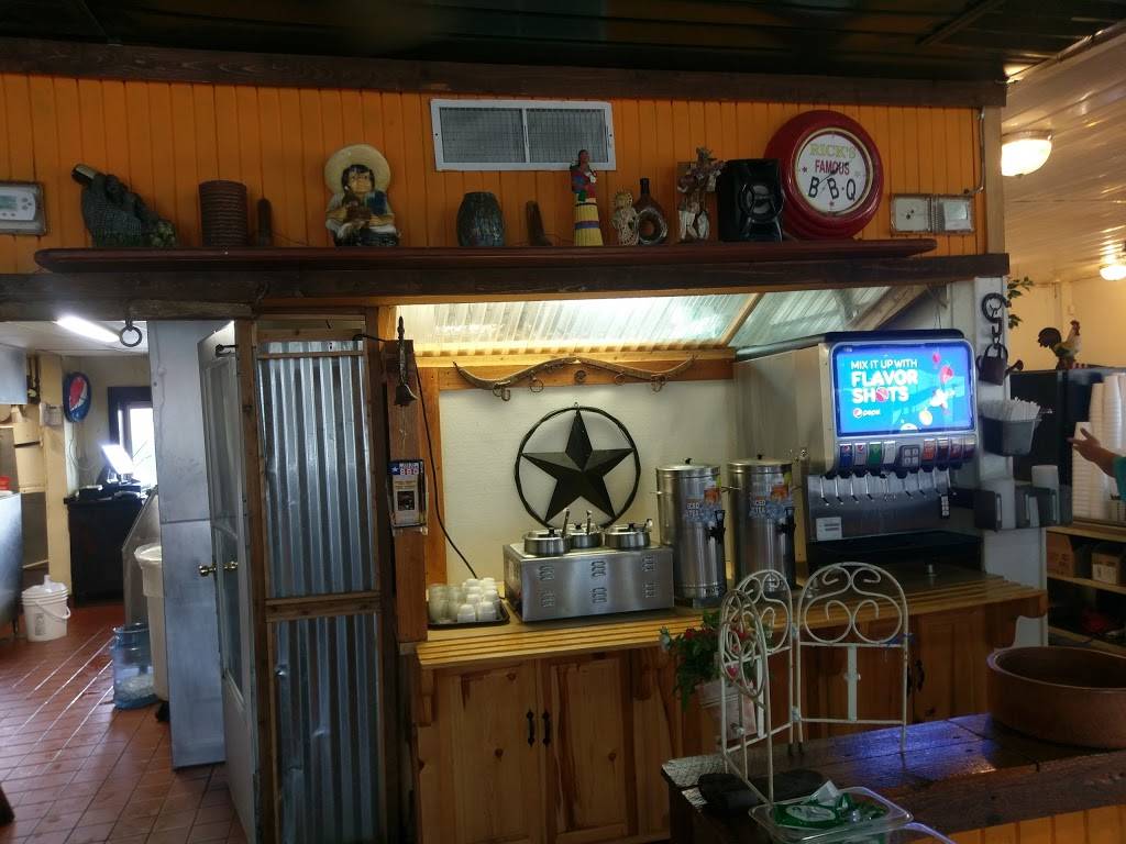 Old House BBQ | restaurant | 1905 N Josey Ln, Carrollton, TX 75006, USA | 9722423900 OR +1 972-242-3900