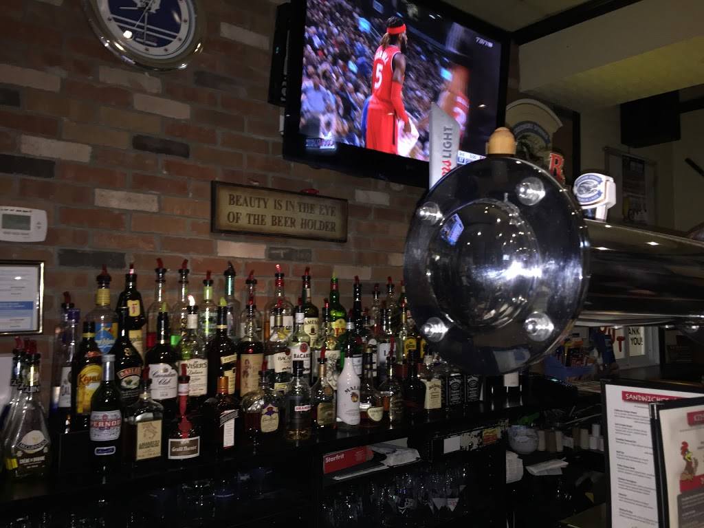 Tom & Jerrys Bistro | restaurant | 15531 Yonge St, Aurora, ON L4G 1P2, Canada | 9057272222 OR +1 905-727-2222