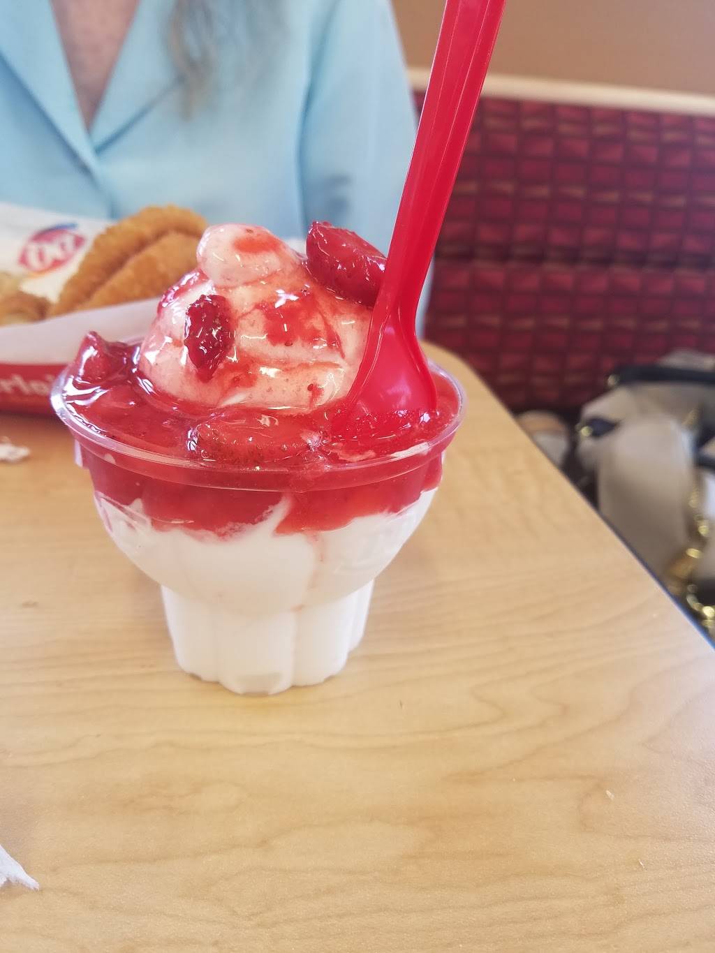 Dairy Queen Grill & Chill | restaurant | 807 S Gloster St, Tupelo, MS 38801, USA | 6622692499 OR +1 662-269-2499