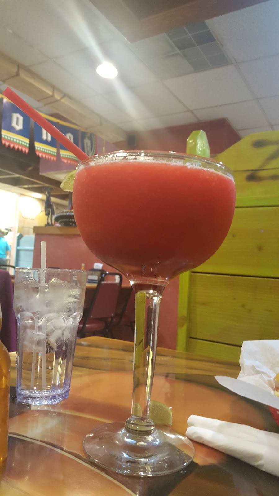 Los Zarapes | restaurant | 840 Eastwood Dr, Mahomet, IL 61853, USA | 2175863735 OR +1 217-586-3735