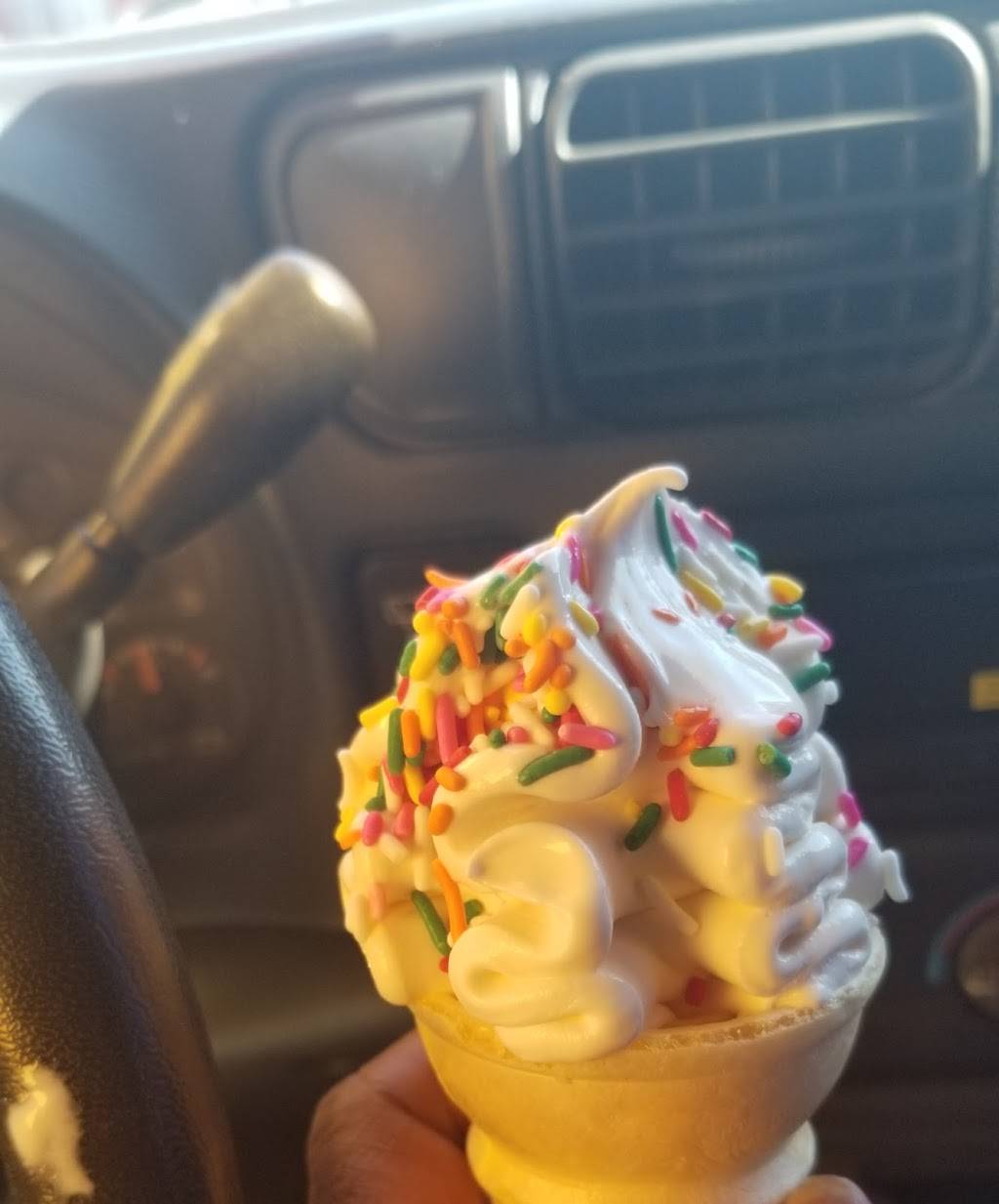 Wienerschnitzel | restaurant | 4680 E Flamingo Rd, Las Vegas, NV 89121, USA | 7024342955 OR +1 702-434-2955