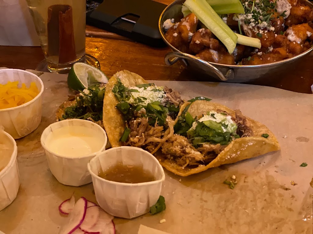 Skout Taphouse & Provisions | restaurant | 21 Winburn Way, Ashland, OR 97520, USA | 5414820119 OR +1 541-482-0119