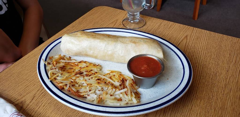 Riverside Cafe | restaurant | 673-705 SE Pioneer Way, Oak Harbor, WA 98277, USA | 3602400250 OR +1 360-240-0250