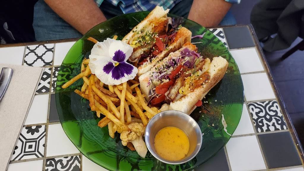 Vintage Cafe | restaurant | 2120 Greenwich St, San Francisco, CA 94123, USA | 4155254137 OR +1 415-525-4137