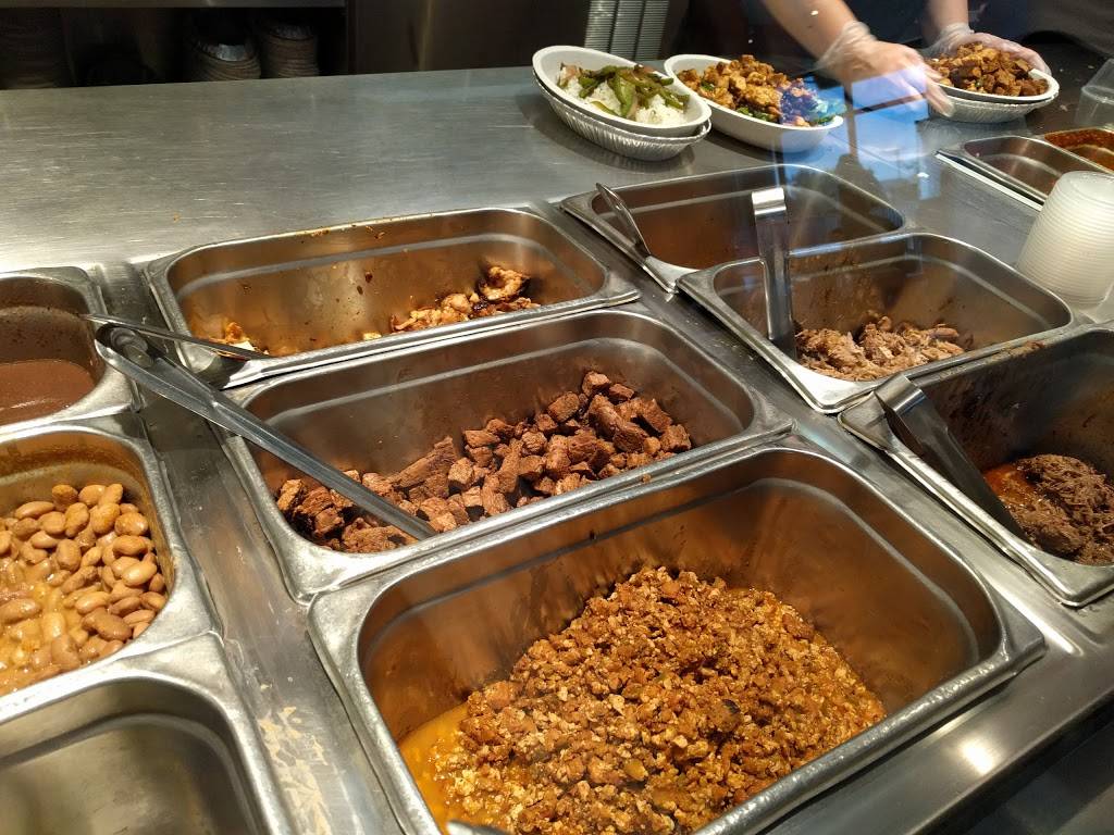 Chipotle Mexican Grill | restaurant | 5001 S Cooper St Ste 125, Arlington, TX 76017, USA | 8175220012 OR +1 817-522-0012