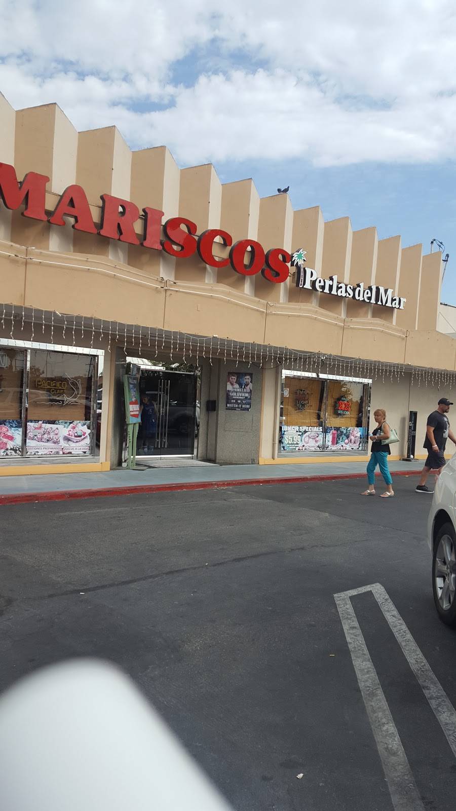 Mariscos Perlas Del Mar | restaurant | 12158 Brookhurst St, Garden Grove, CA 92840, USA | 7145303555 OR +1 714-530-3555