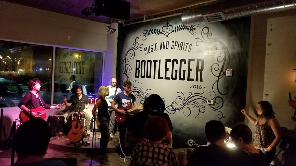 The Turntable at Thirty One West | restaurant | 31 W Church St, Newark, OH 43055, USA | 8338447891 OR +1 833-844-7891