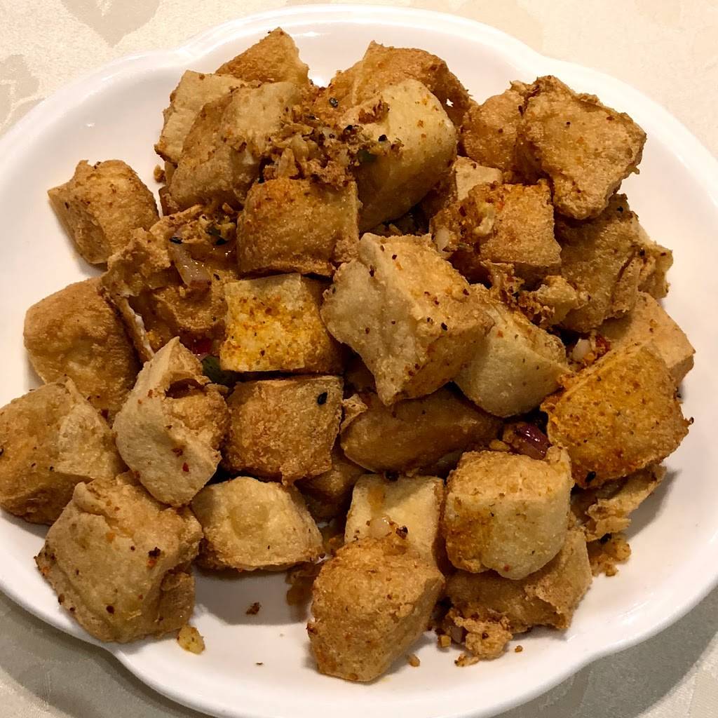 Yangs Fine Chinese Cuisine | restaurant | 9665 Bayview Ave, Richmond Hill, ON L4C 9V4, Canada | 9058843388 OR +1 905-884-3388