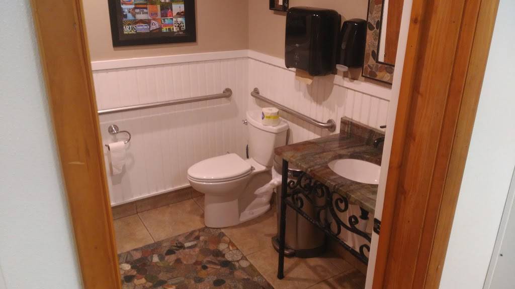 Shady Lane Market | restaurant | 5981 S W Bay Shore Dr, Suttons Bay, MI 49682, USA | 2312713597 OR +1 231-271-3597