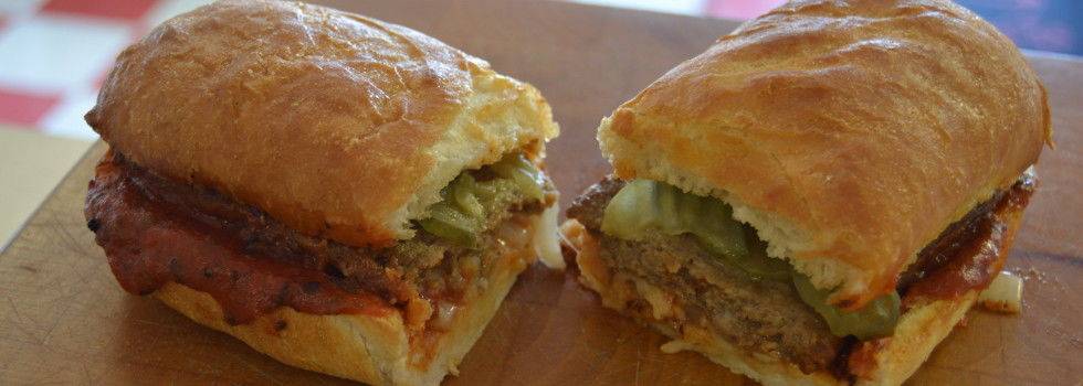 Angilos Pizza | restaurant | 6811 Grace Ave, Cincinnati, OH 45227, USA | 5132721233 OR +1 513-272-1233