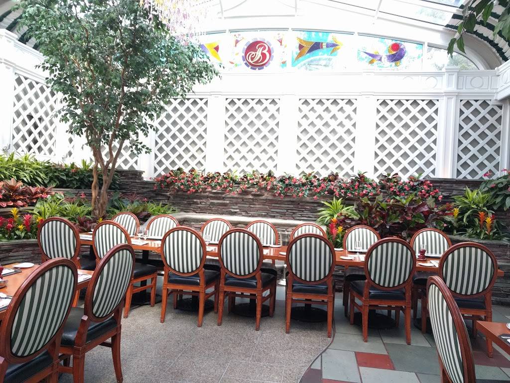 Tavern | restaurant | 1 Lake Ave, Colorado Springs, CO 80906, USA | 7195775772 OR +1 719-577-5772