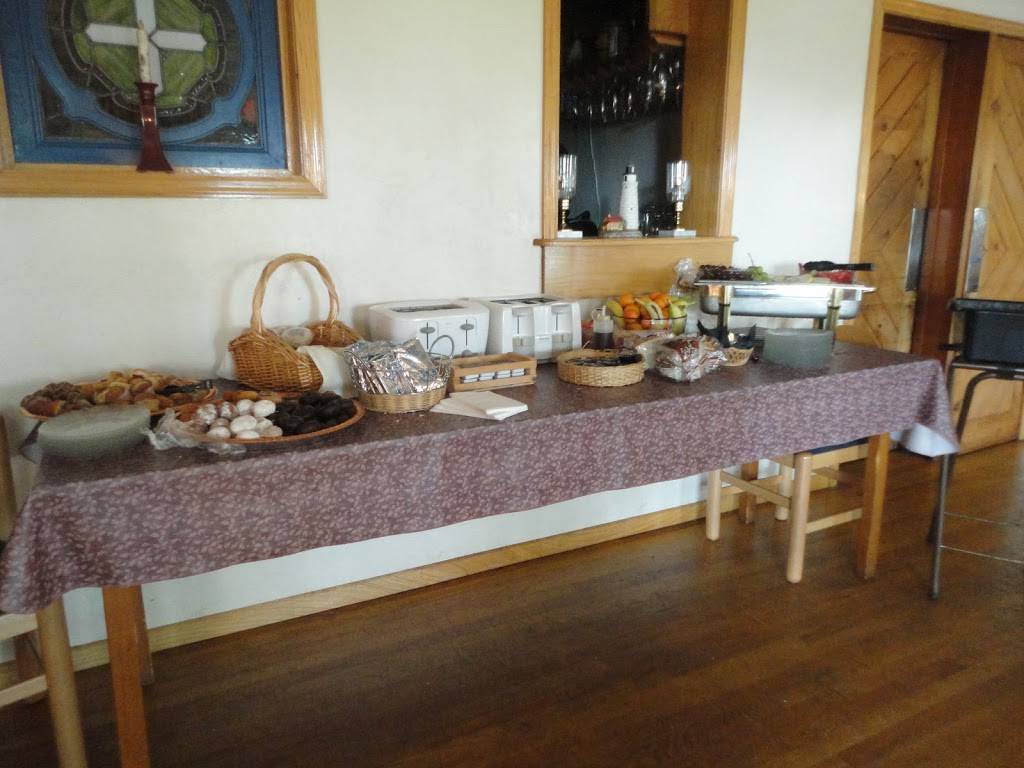 White Birch Inn | restaurant | 1009 S Oxford Ave, Sturgeon Bay, WI 54235, USA | 9207433295 OR +1 920-743-3295