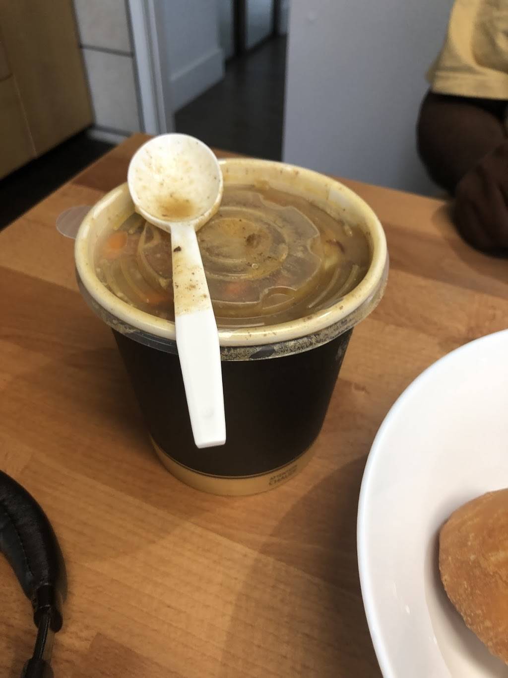 Souperlicious | restaurant | 190 Queens Plate Dr Unit 24, Etobicoke, ON M9W 6, Canada | 4167410544 OR +1 416-741-0544