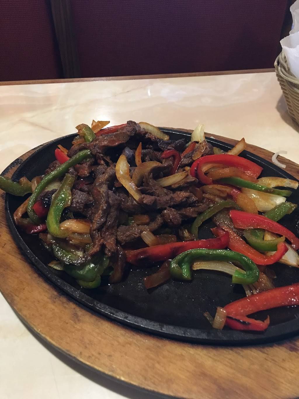 El Tequila Mexican Grill | restaurant | 8609 Durand Ave, Sturtevant, WI 53177, USA | 2628868686 OR +1 262-886-8686