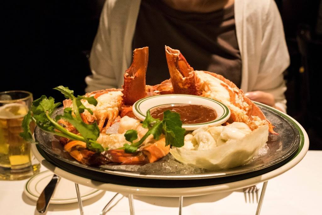 Wolfgangs Steakhouse | restaurant | 2301 Kalakaua Ave, Honolulu, HI 96815, USA | 8089223600 OR +1 808-922-3600