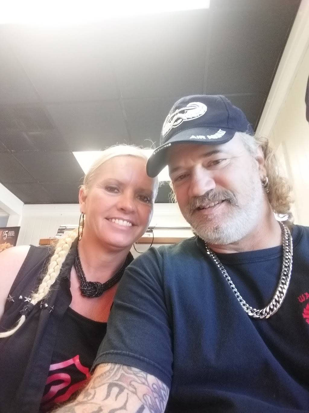 Long John Silvers | restaurant | 100 Garner Rd, Spartanburg, SC 29303, USA | 8645836235 OR +1 864-583-6235