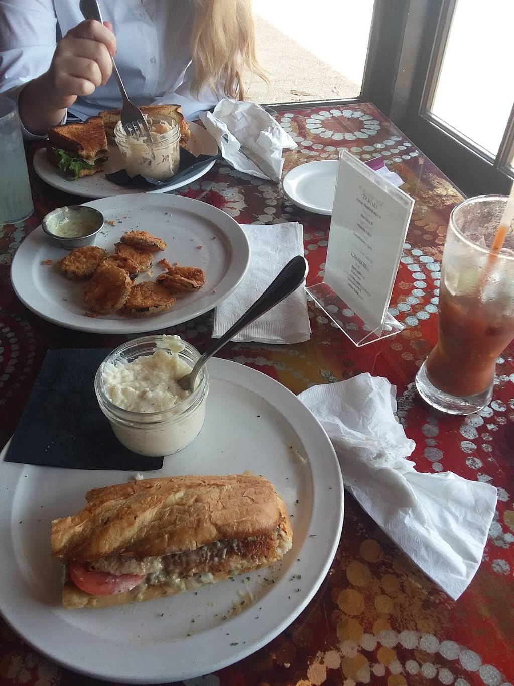 Magnolias @ the Ritz | restaurant | 621 Commerce St, West Point, MS 39773, USA | 6625244865 OR +1 662-524-4865