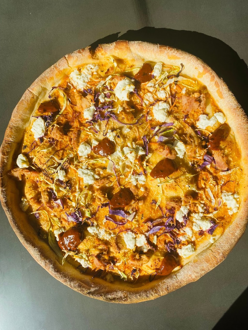 Cast Iron Pizza Co. | restaurant | 329 Riverfront Terrace, Eau Claire, WI 54703, USA | 7154810888 OR +1 715-481-0888