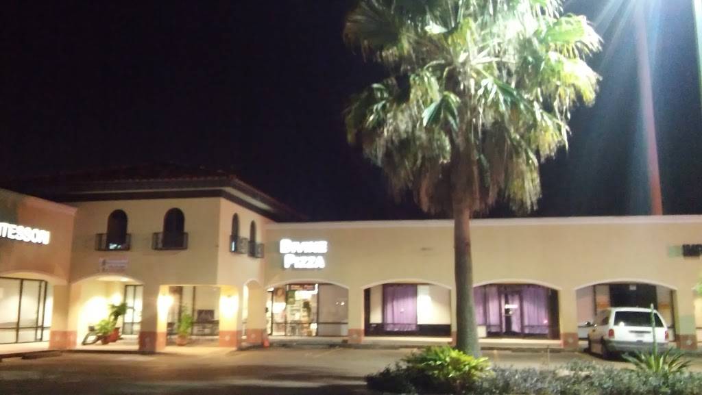 Divine Pizza | restaurant | 15989 Westheimer Rd, Houston, TX 77082, USA | 2814932886 OR +1 281-493-2886