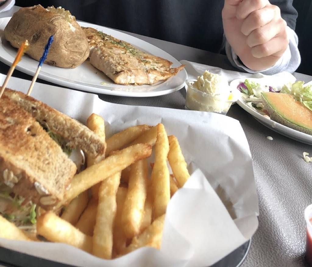 Payters | restaurant | 61 Lincoln Center, Stockton, CA 95207, USA | 2094779513 OR +1 209-477-9513