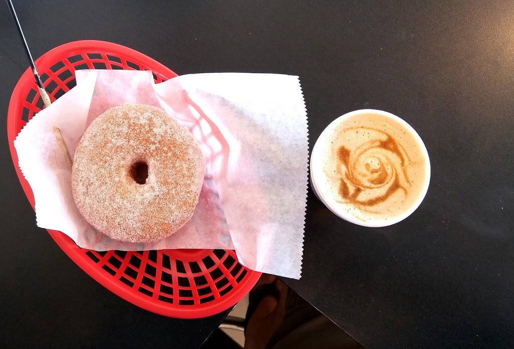 Kathys Bakery Café | restaurant | 10150 Beach Blvd, Jacksonville, FL 32246, USA | 9046417555 OR +1 904-641-7555