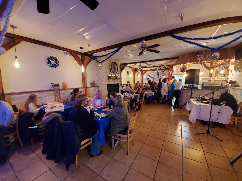 Belarusian Restaurant Vasilki | restaurant | 250 McHenry Rd, Wheeling, IL 60090, USA | 2246761079 OR +1 224-676-1079