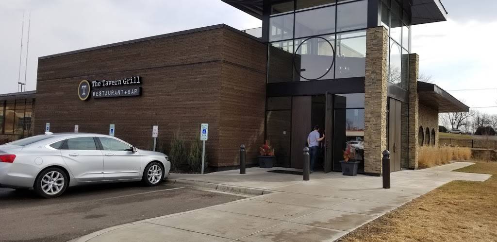 The Tavern Grill | restaurant | 3561 Lexington Ave N, Arden Hills, MN 55126, USA | 6514784450 OR +1 651-478-4450