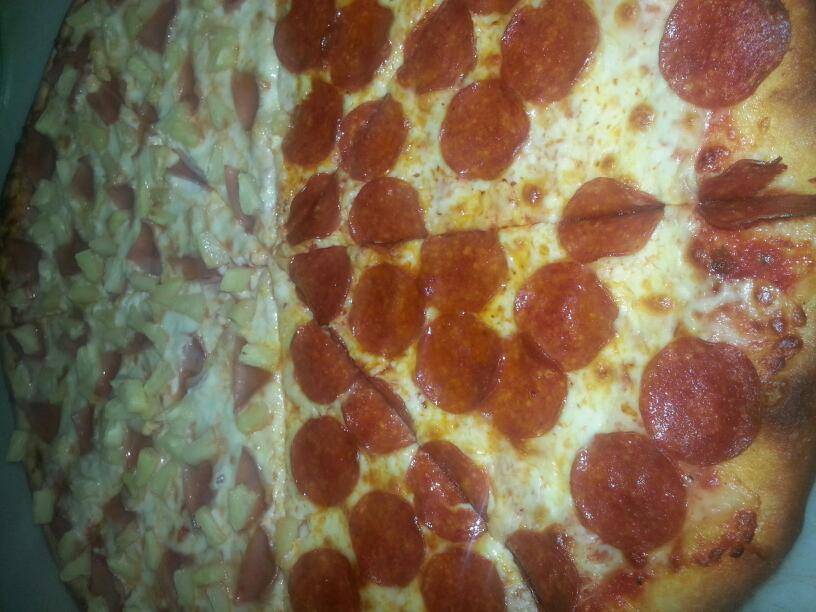 Pizerías Pizza Fagos | bakery | Misión Santiago 5421, Salvatierra, Tijuana, B.C., Mexico | 016646364227 OR +52 664 636 4227