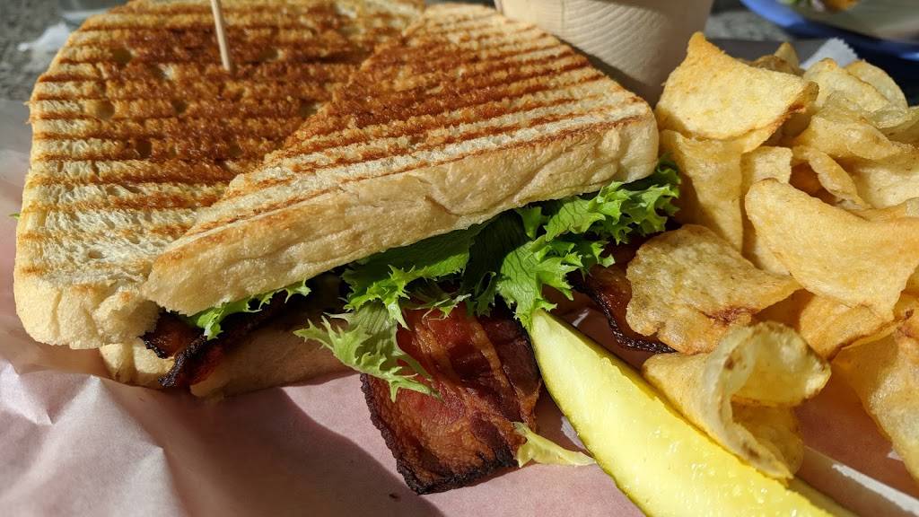 Tujax Tu | restaurant | 1-9 126th Ave, Wayland, MI 49348, USA | 2695251555 OR +1 269-525-1555