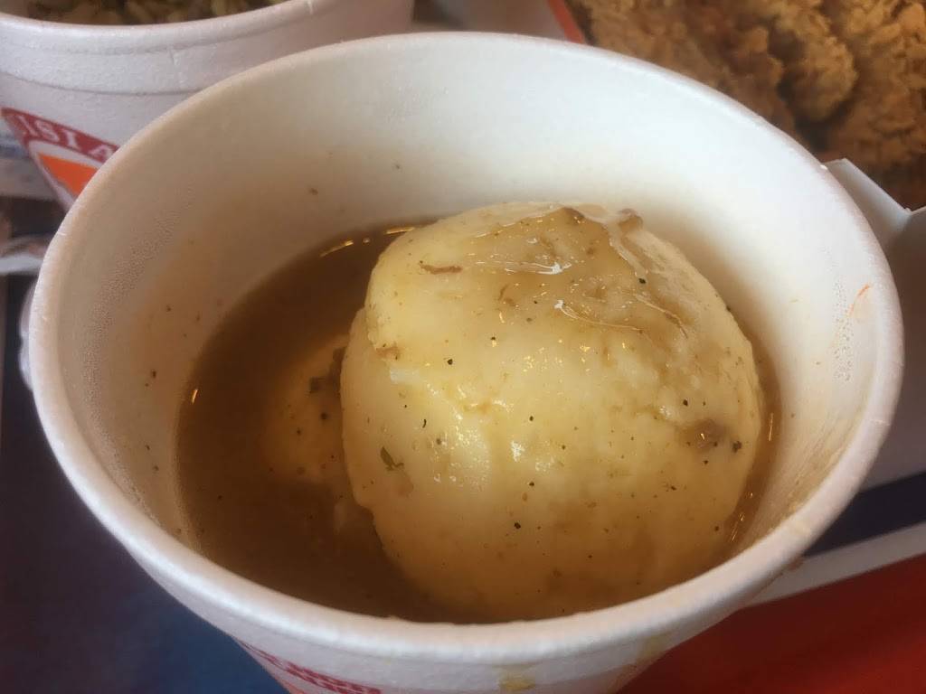 Popeyes Louisiana Kitchen | restaurant | 843 S Broad St, Brooksville, FL 34601, USA | 3527993335 OR +1 352-799-3335