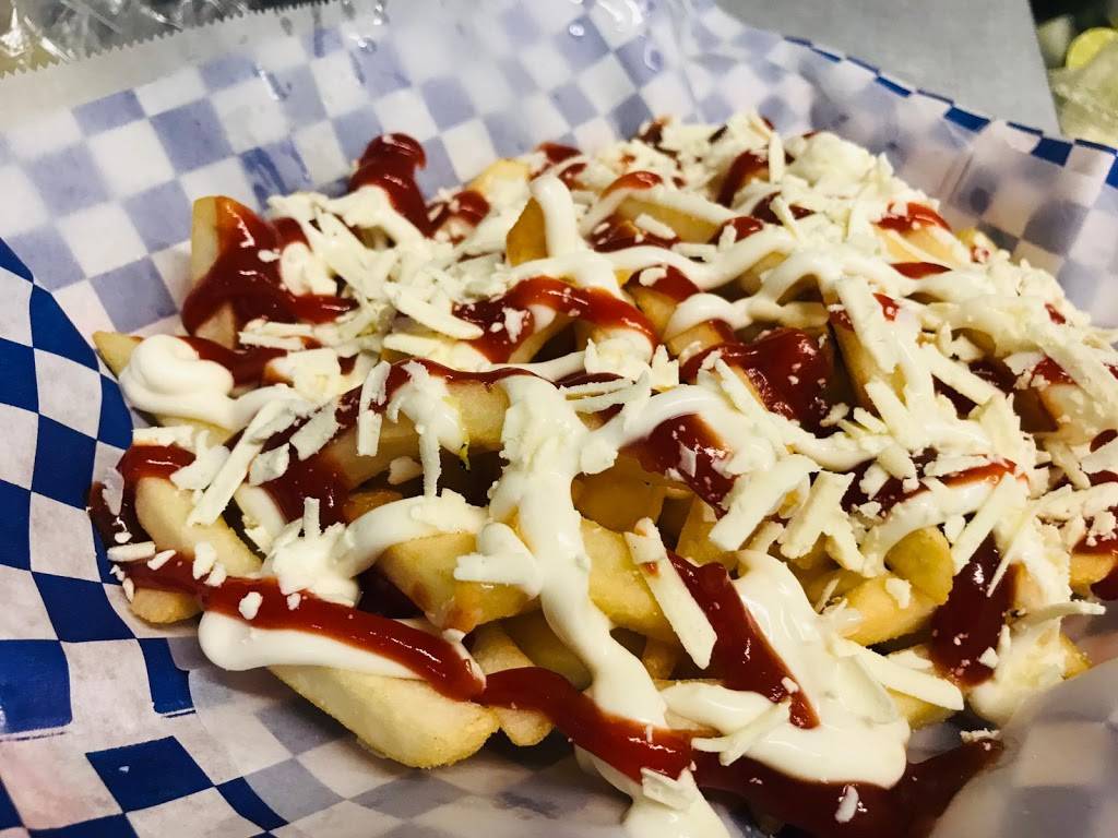 Antojitos salvadoreños | restaurant | 10302 N Lamar Blvd, Austin, TX 78753, USA | 7377172874 OR +1 737-717-2874