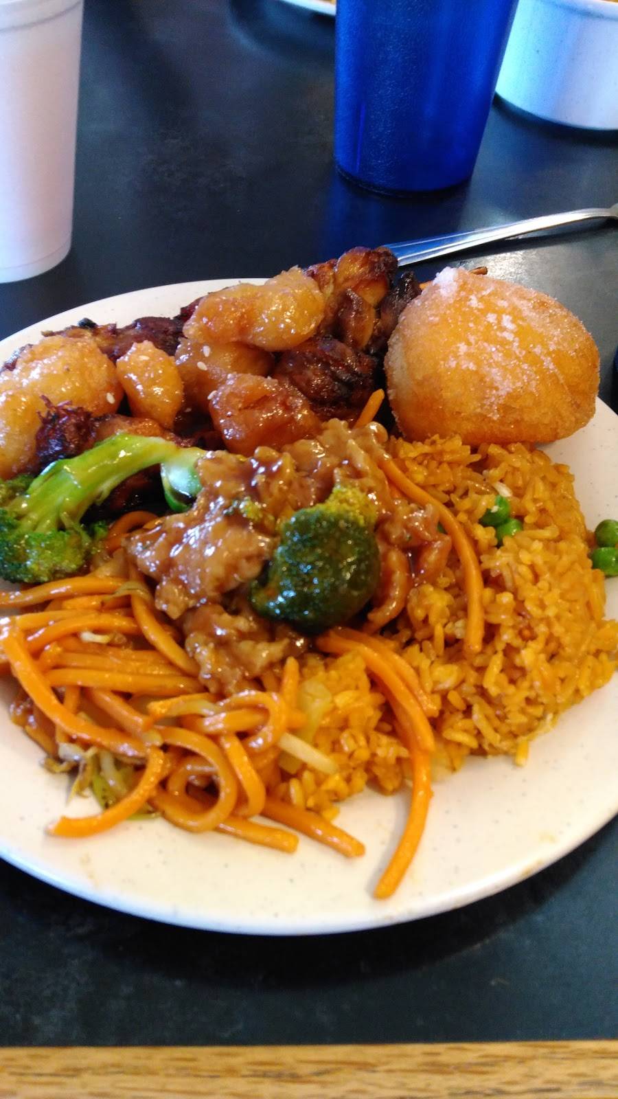China Harvest Buffet | restaurant | 12407 N 28th Dr, Phoenix, AZ 85029, USA | 6029421505 OR +1 602-942-1505