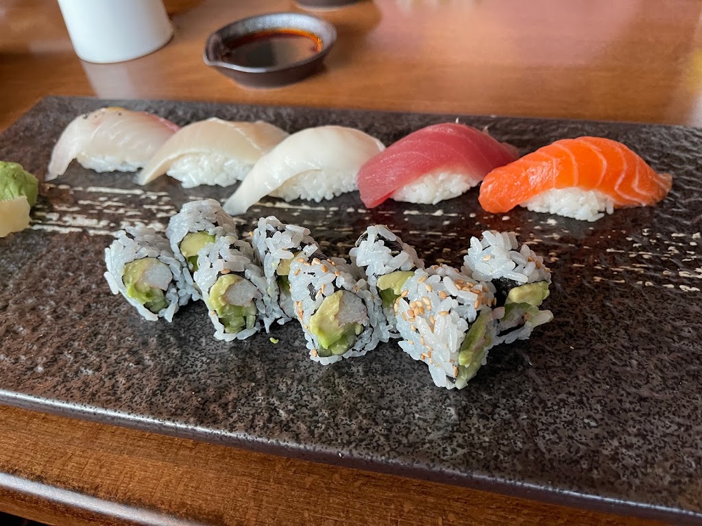 Ocean Sushi & Ramen | restaurant | 214 S Friendswood Dr Suite B, Friendswood, TX 77546, USA | 2819938089 OR +1 281-993-8089