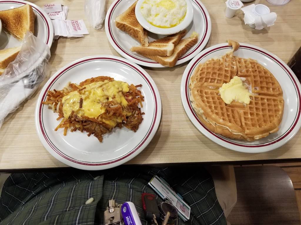 Huddle House | meal takeaway | 1410 Gilmer Ave B, Tallassee, AL 36078, USA | 3349914707 OR +1 334-991-4707