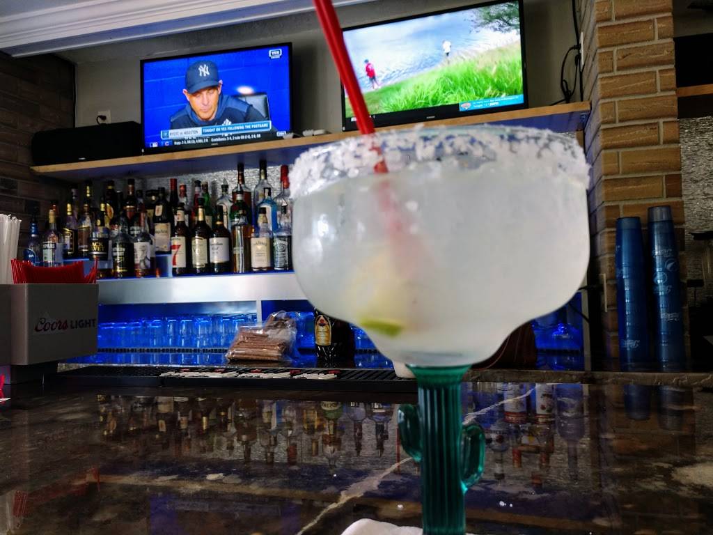 The Blue Heron | restaurant | 12050 NY-12E, Chaumont, NY 13622, USA | 3156492240 OR +1 315-649-2240