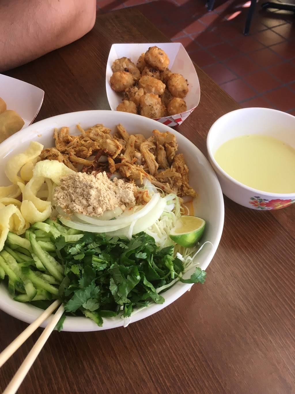 The Golden Owl Restaurant | restaurant | 16423 Maplegrove St, La Puente, CA 91744, USA | 6269171135 OR +1 626-917-1135