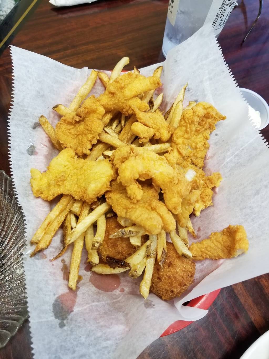 Robbies Cafe | restaurant | 803 Pinewood Way SW, Live Oak, FL 32064, USA | 3863302825 OR +1 386-330-2825