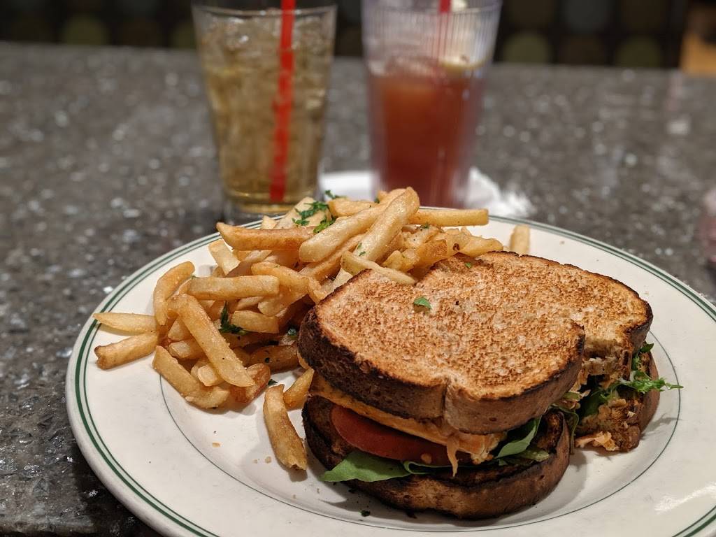 Chophouse | restaurant | 5757 Wayne Newton Blvd, Las Vegas, NV 89119, USA | 7022611311 OR +1 702-261-1311