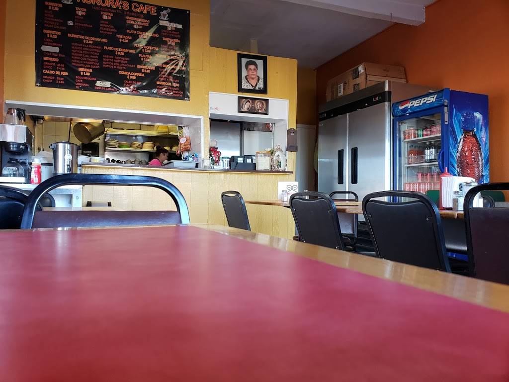 Auroras Cafe | restaurant | 14260 Montana Ave, El Paso, TX 79938, USA | 9158567095 OR +1 915-856-7095