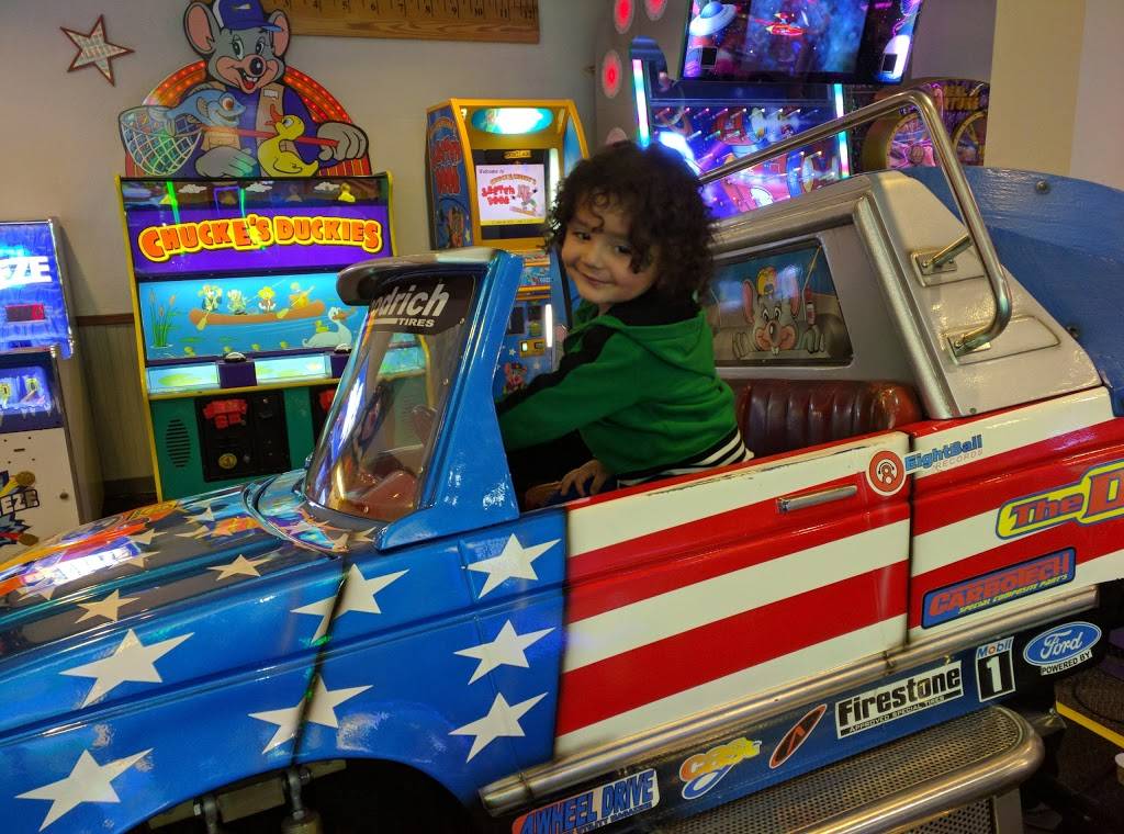 Chuck E. Cheese | restaurant | 2445 Fontaine Rd, San Jose, CA 95121, USA | 4082389110 OR +1 408-238-9110