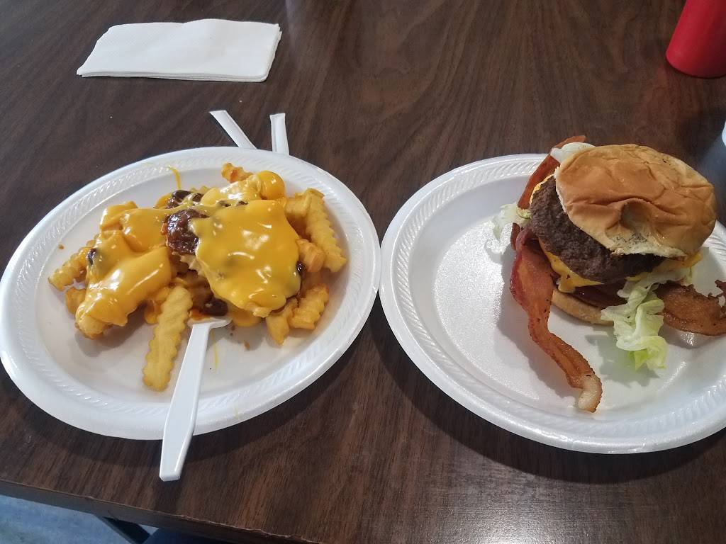 Dairy Land | restaurant | 501 S Main St, Dupo, IL 62239, USA | 6182863970 OR +1 618-286-3970