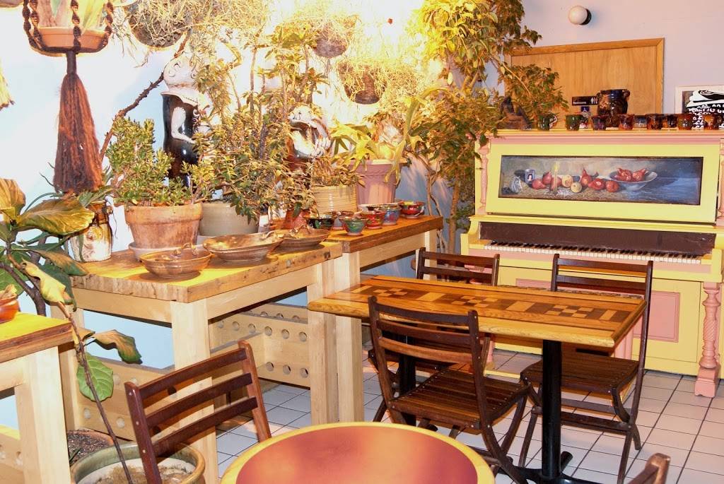 Caffè Casa | bakery | 128 S Kalamazoo Mall, Kalamazoo, MI 49007, USA | 2693851026 OR +1 269-385-1026